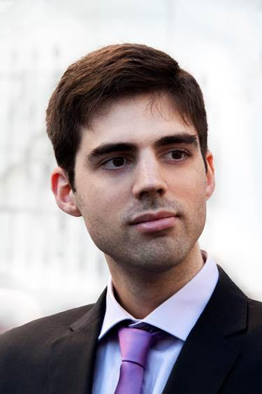 Luis Navas • Detcamp
